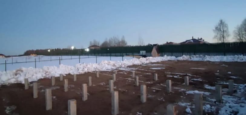 Фундамент на забивных ЖБ сваях