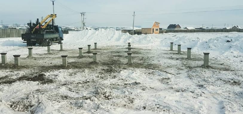 Фундамент на забивных ЖБ сваях