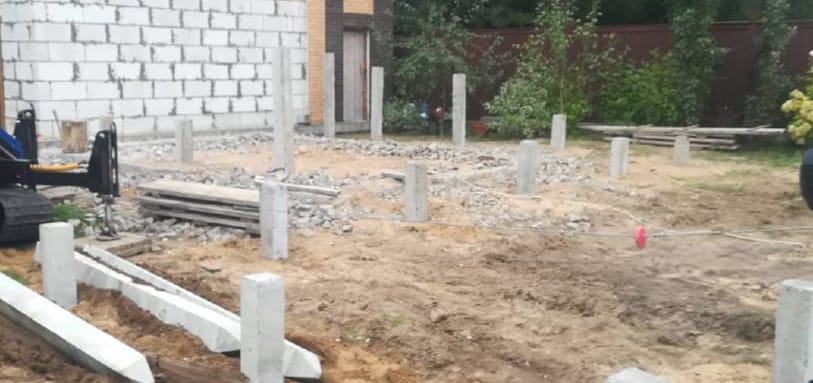 Фундамент на забивных ЖБ сваях